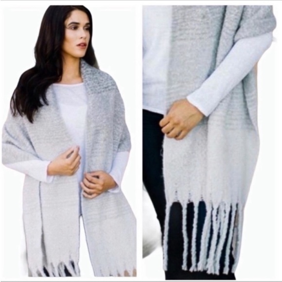 MER SEA gray ombré shawl or throw - Picture 1 of 8